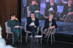 2. decembar 2022. Potpredsednica Narodne skupštine Elvire Kovač na panelu u organizaciji Evropskog pokreta u Srbiji